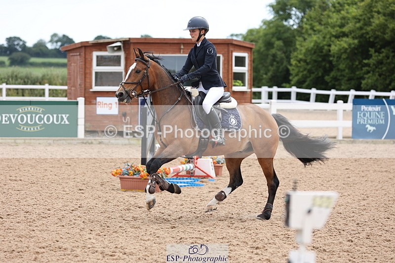 240630A-151929-14676 - Cls 33 Foxhunter and 1.10m Open