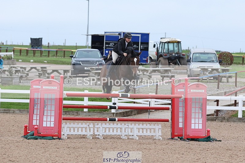 241101A-152612-02967 - FRI Cls 7 Blue Chip Grade B&C Jump Off