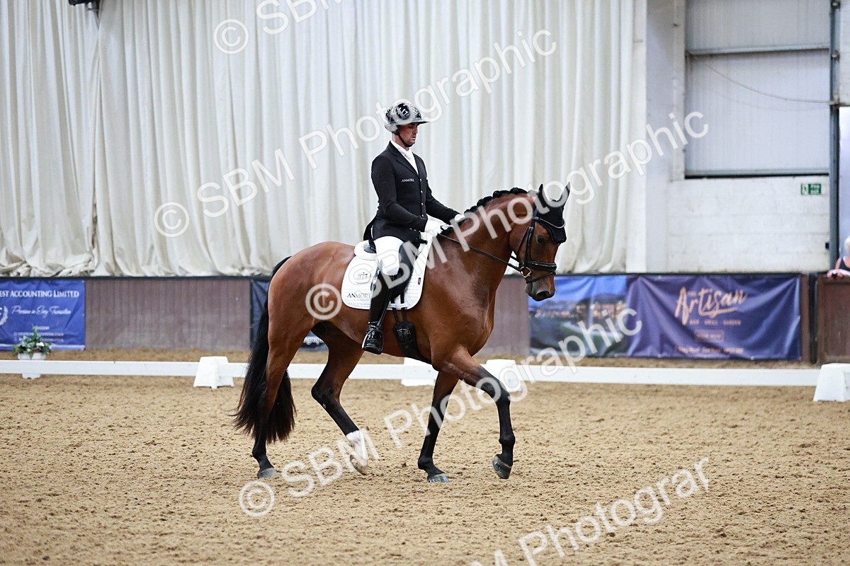 SBM_000657 - Class 1 - Prelim 6 Gold - 11.24-12.40