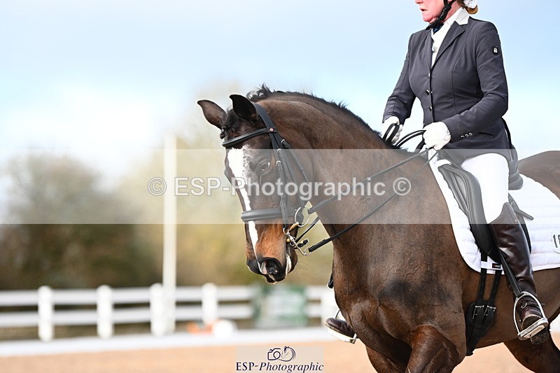 240218A-143505-08687 - 184-jeanette.male-Langaller.Future.Star