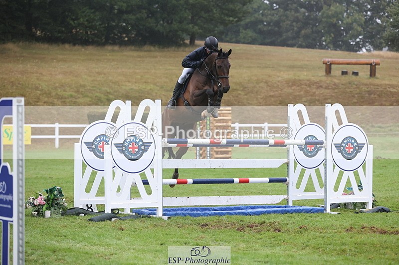 250830A-163723-07565 - Cls 17 Snr Foxhunter