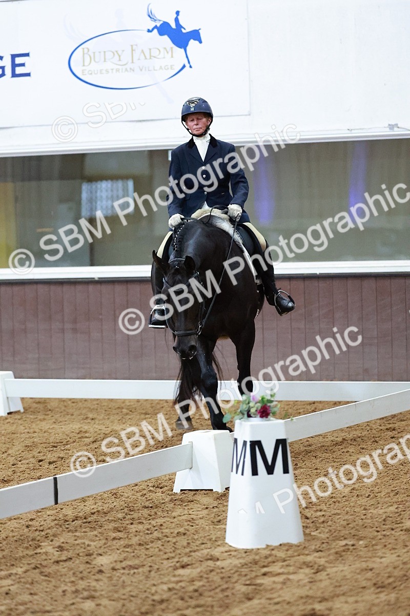 SBM_005074 - Class 12 - E2 - Championship 16.10-17.20