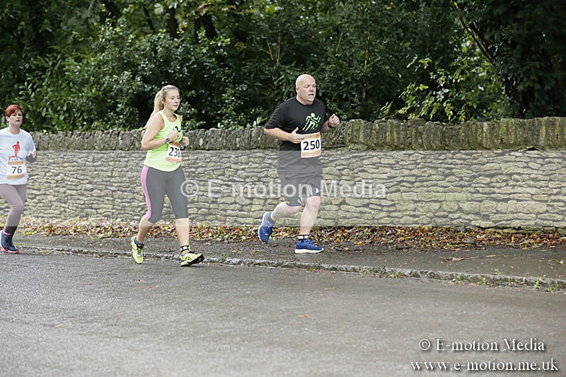 CAD131019-0395 - Cadence Events Grittleton 10km 13/10/19