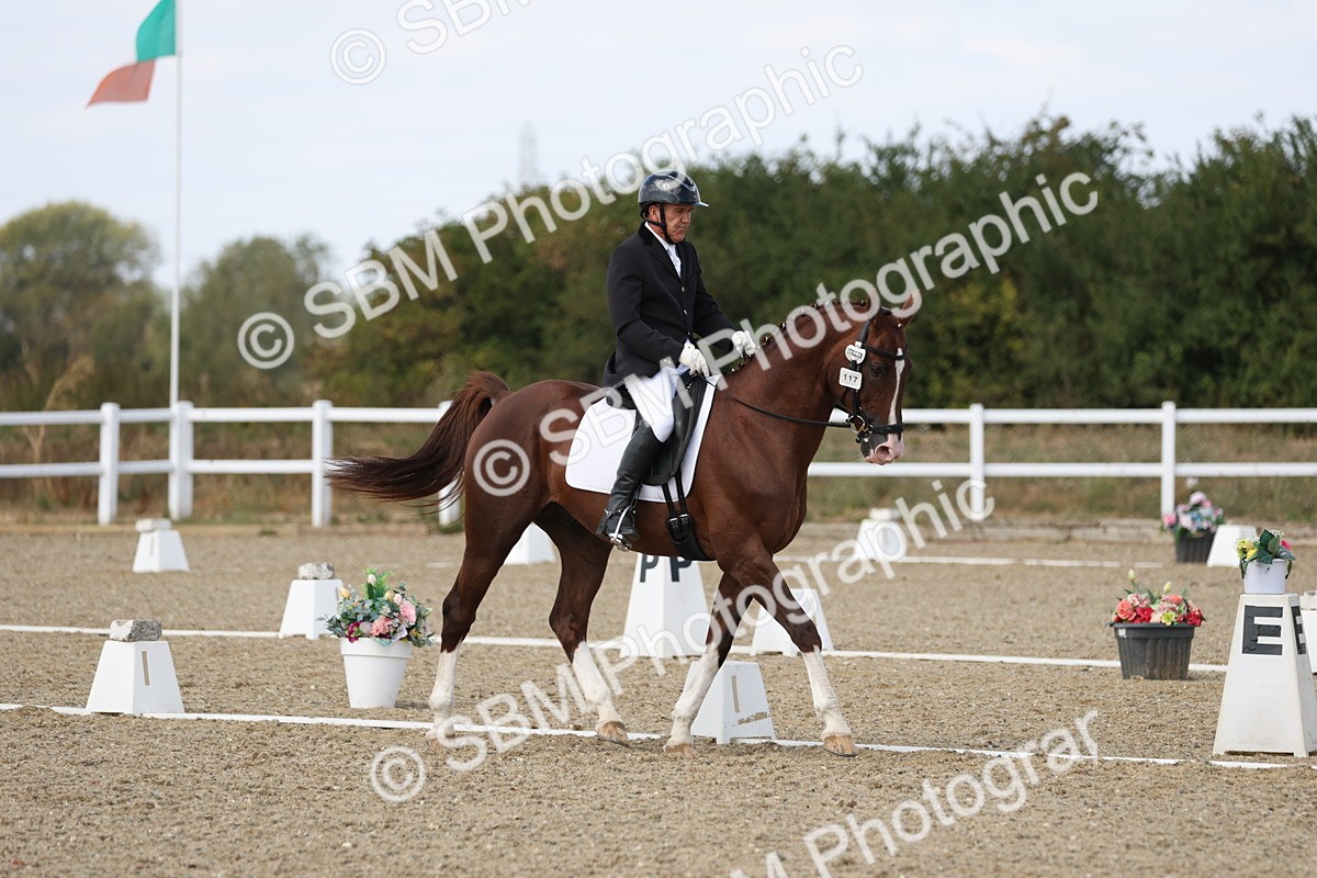 SBM_022093 - Class 22 - M5 Silver13.03.14.07