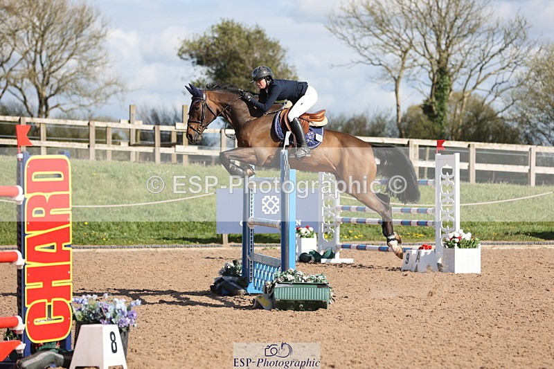 240419A-162713-09376 - Cls 10, 2 Star Big Tour 145cm  15.45 to 16.35 break