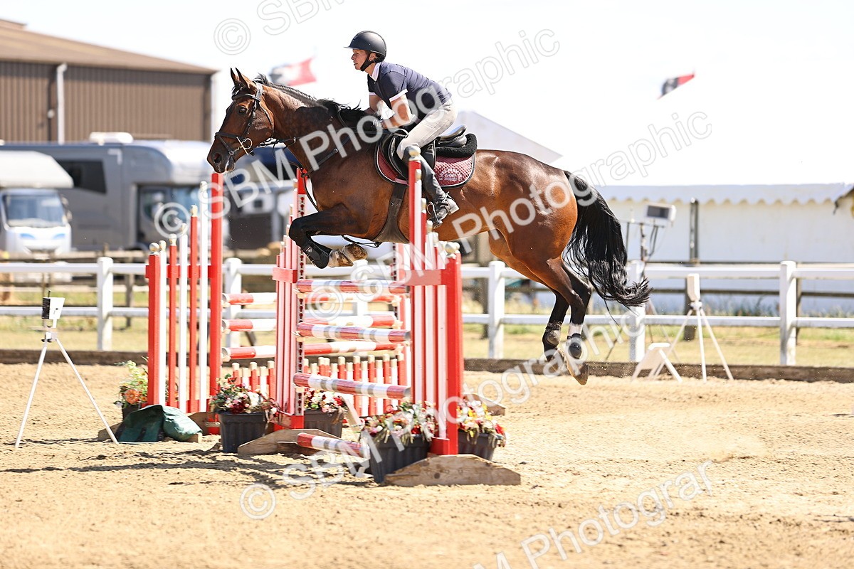 SBM_015091 - Class 16 - Senior foxhunter - 1.20m Open