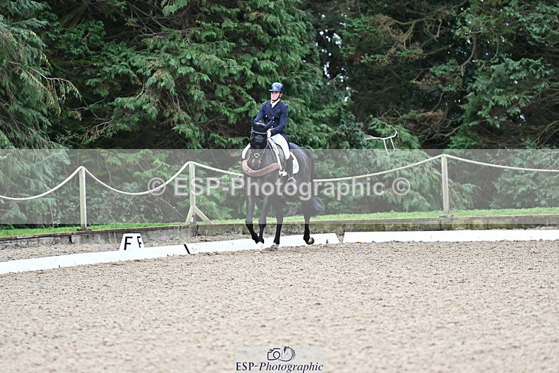 251022A-151234-00230 - C-211-Claire.Fielding