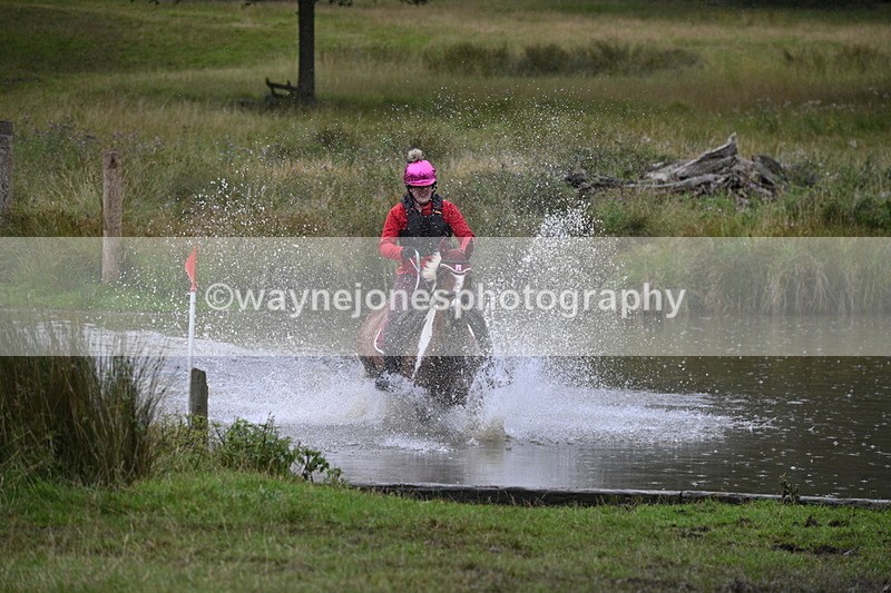 WJ7_5564 - Time at Water 14:00 to 14:53