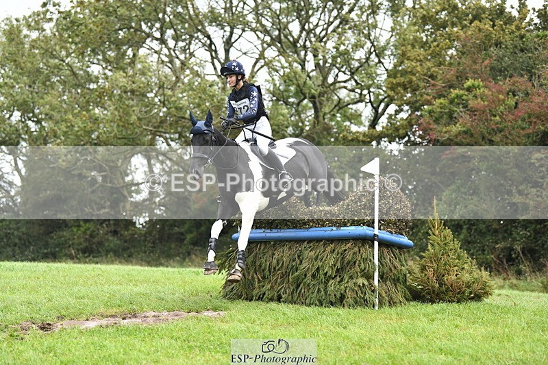 230924A-125402-05564 - 100 XC 12.00 to 13.00