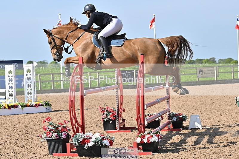 240509A-093826-00617 - Cls 8 Foxhunter