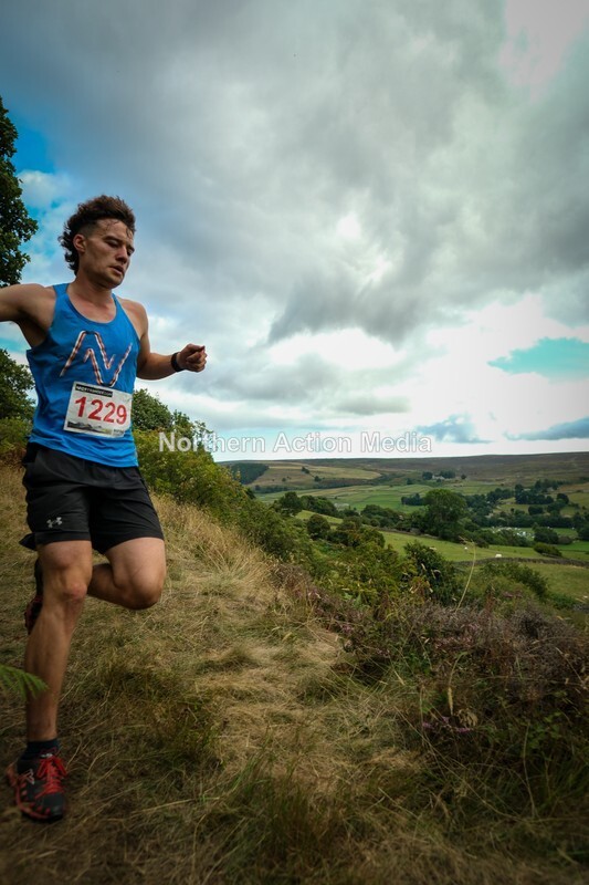 DSCF5214 - Reeth Fell race seniors