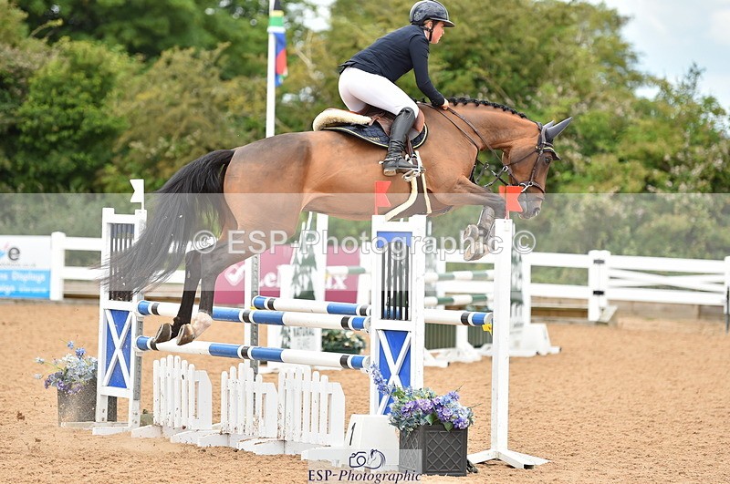 230720A-122132-02528 - Cls 13, 1 Star Bronze 1.10m