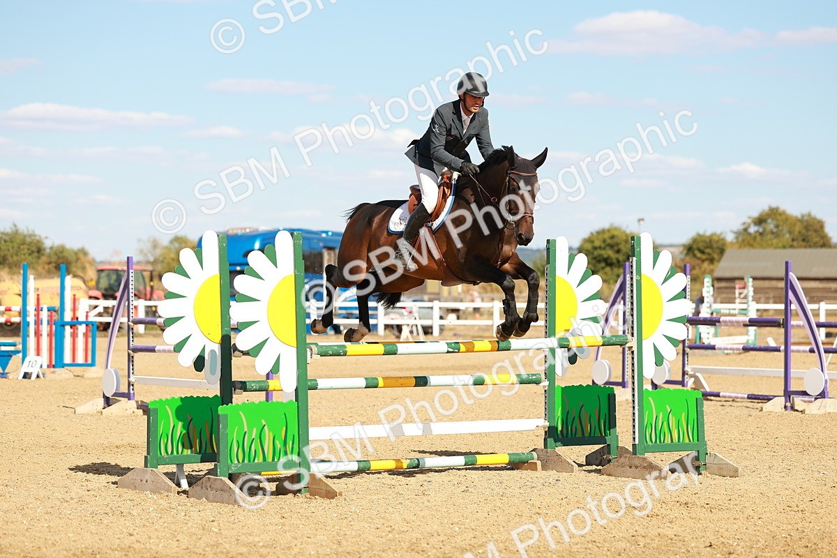 SBM_007659 - Class 5 - Senior British Foxhunter - 1.20m