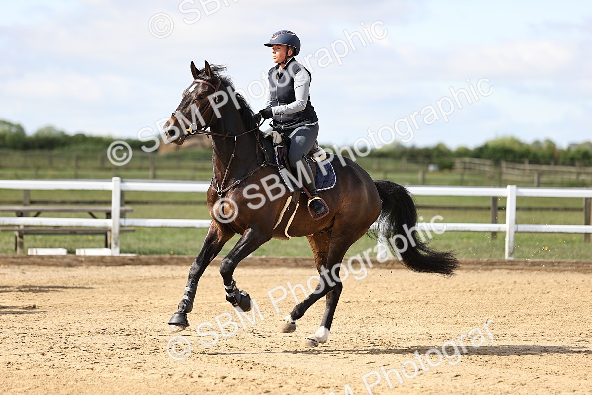 SBM_001783 - Class 8 - Clear Round