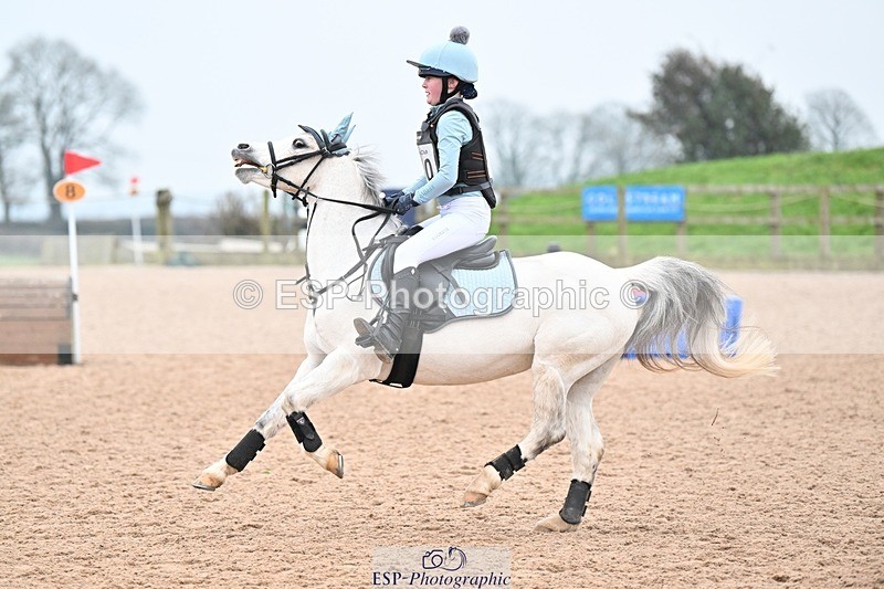 250118-110237-00575 - Cls 2 A&B 80cm 10.45 to 11.40