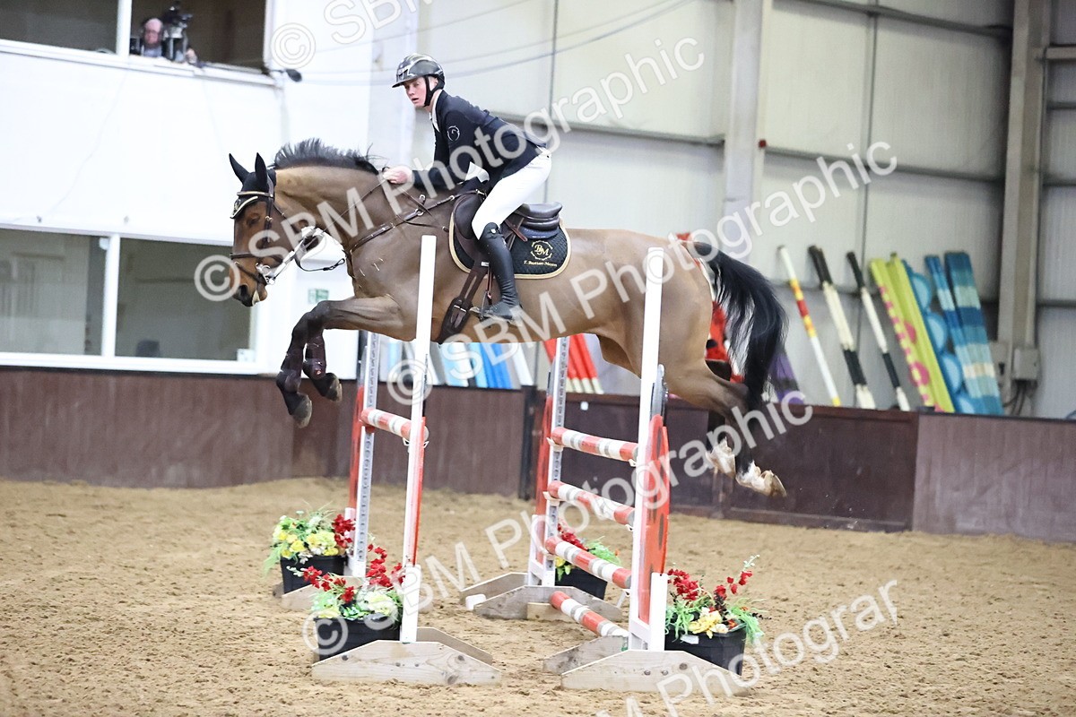 SBM_005361 - Class 17 - Senior Newcomers 1.10m