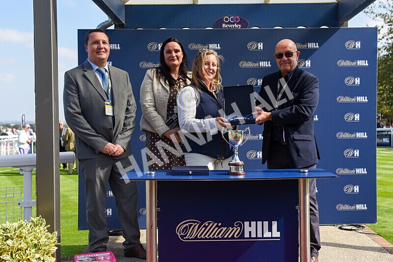 310824-Race 2-Democracy Dilemma-2723