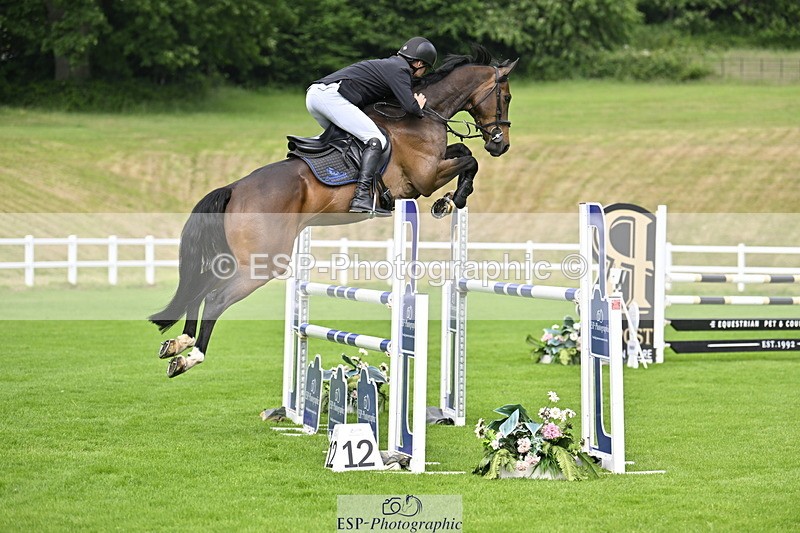 250613A-095743-00204 - Cls 1 Snr Newcomers and 1.10m Open