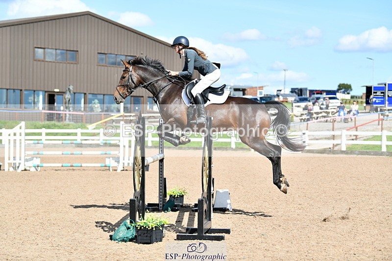 240913A-141826-04687 - Cls 24 1.05m Amateur Qualifier