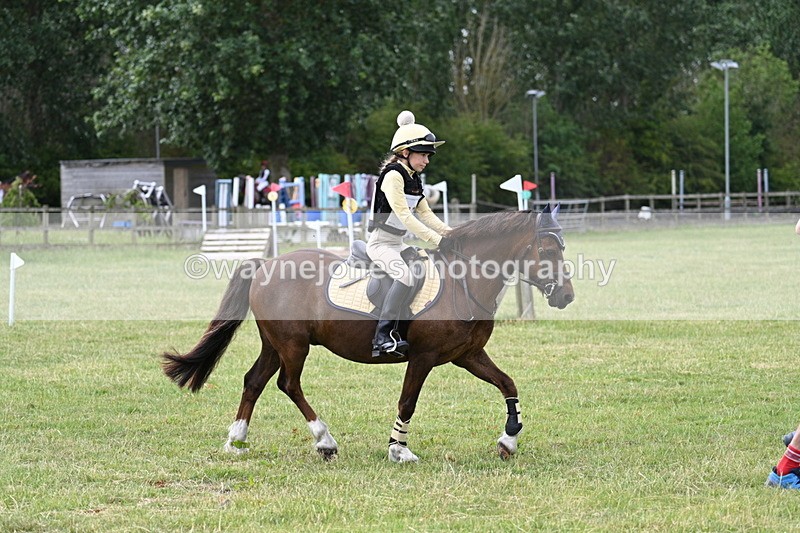 WJ7_4926 - 60cm XC Time 09:58 to 10:16