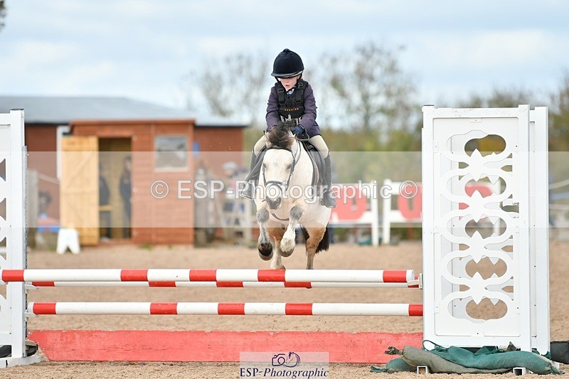 251026-105938-02199 - Cls 21+22 70cm Club and Schools