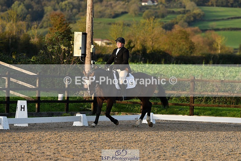 231105-154918-03941 - Cls 4 Novice 24 15.24 to 16.35 break