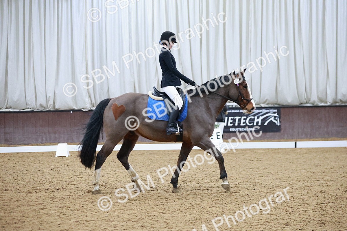 SBM_000135 - Class 17-6-18 - TQ U21 Novice 3Novice 3-MQ Open Prelim 1