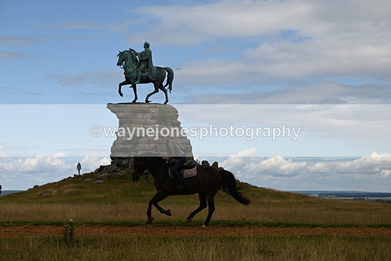 DSC_8458 - Time at Statue 13:52 to 14:33