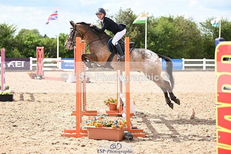 250504-155640-03845 - Cls 25 Winter-Summer