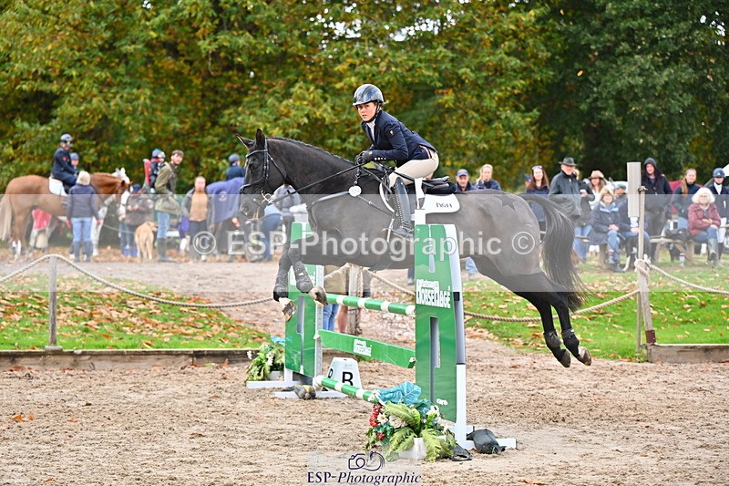 251026A-122055-24329 - E-393-Saskia.Rioux