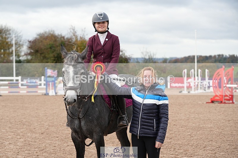 251026-123104-02401 - Cls 4 Pony Winter Novice + 80cm Open