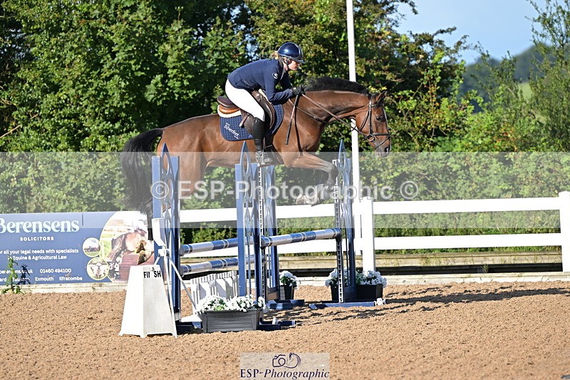 240912A-094241-00748 - Cls 8 Snr British Novice and 90cm Open