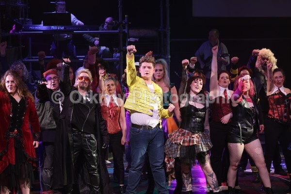 DAD13313 - We Will Rock You