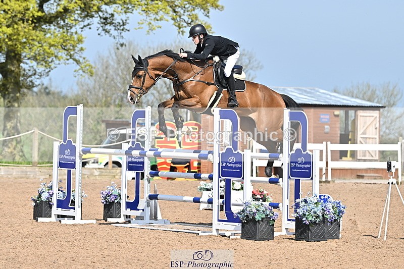 240509A-101806-00827 - Cls 8 Foxhunter