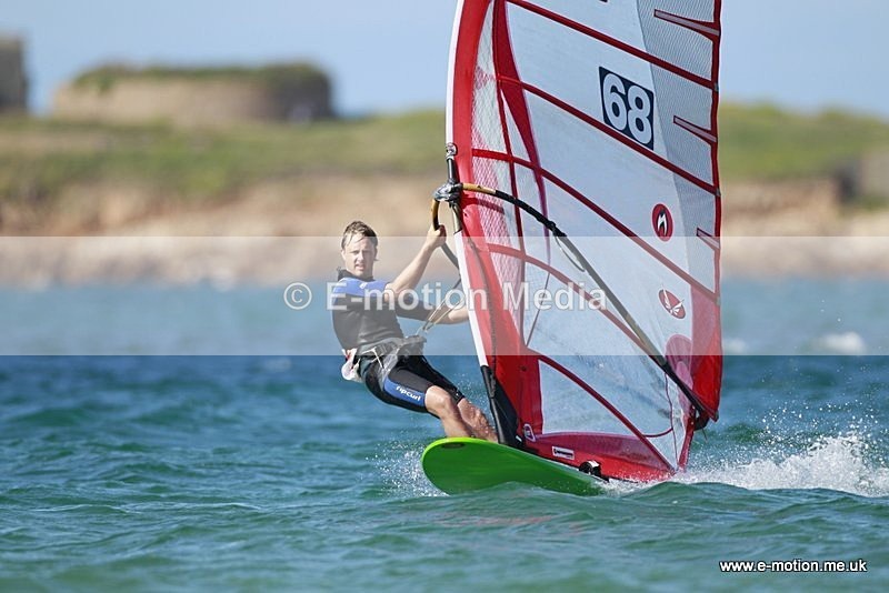 WS 290712-037 - Windsurfing