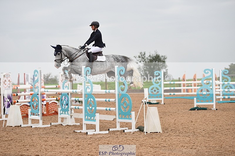 230916A-104458-03899 - Cls 14 Snr Foxhunter