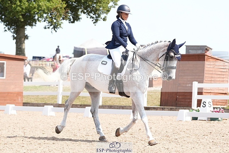 250817-124910-09179 - 156-Layla.Ambersley-BroadbentGalwaybay.Buddy