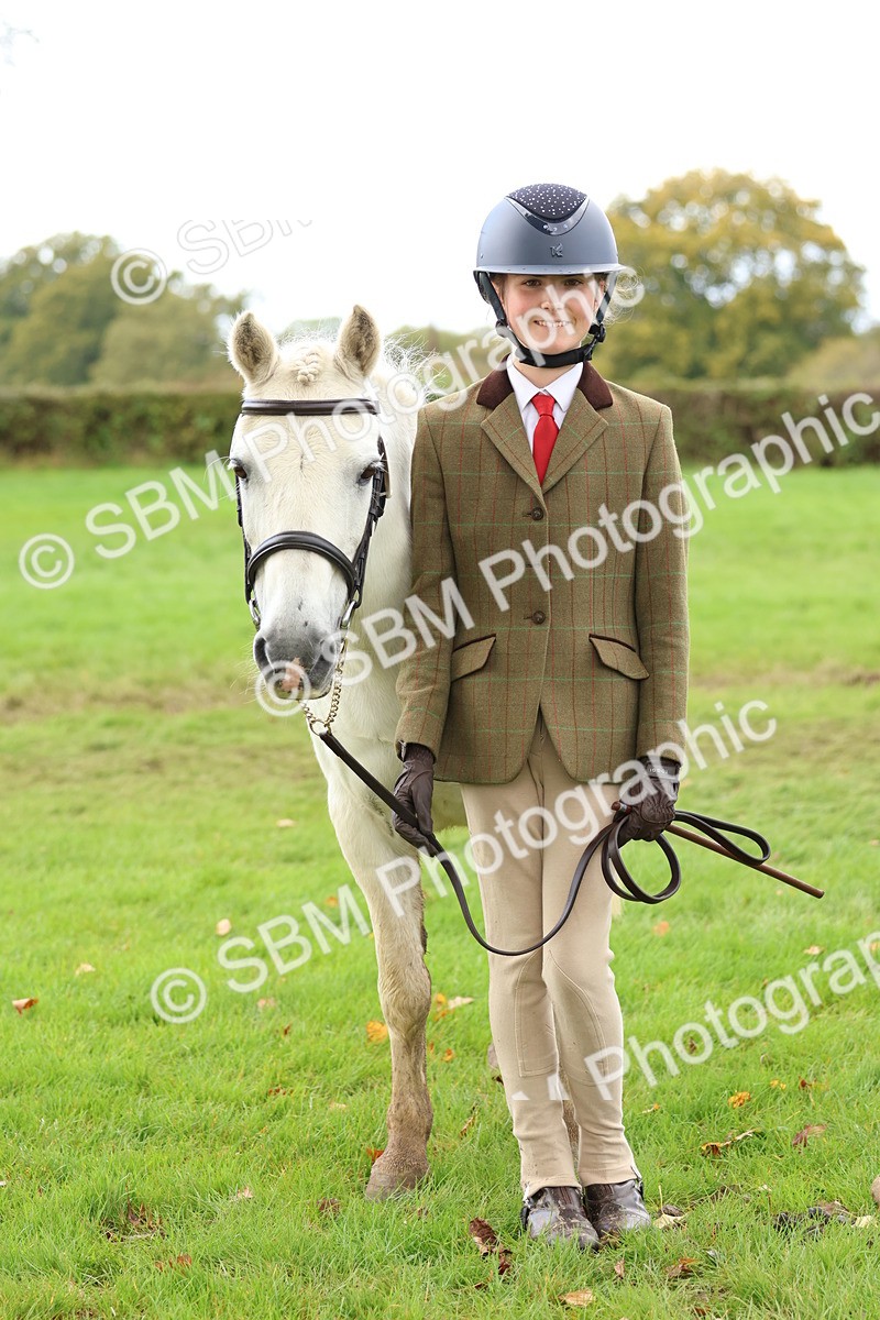 SBM_40778 - S25 -  Veteran In Hand