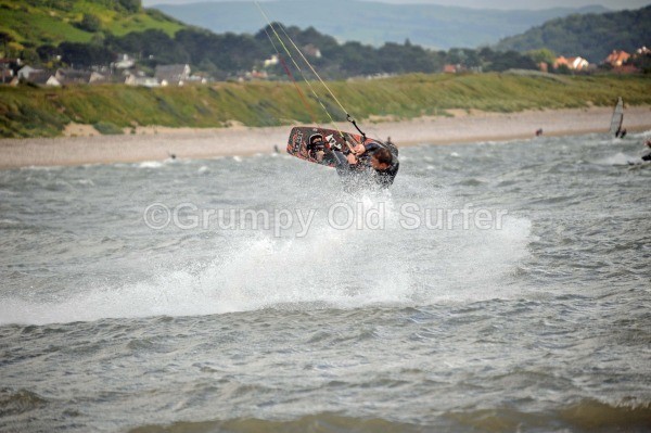 DSC_2307 - Kite surfers West Shore
