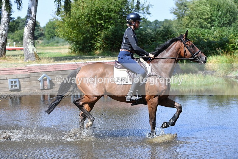 WJ5_3491 - XC Time 13:30 to 14:00