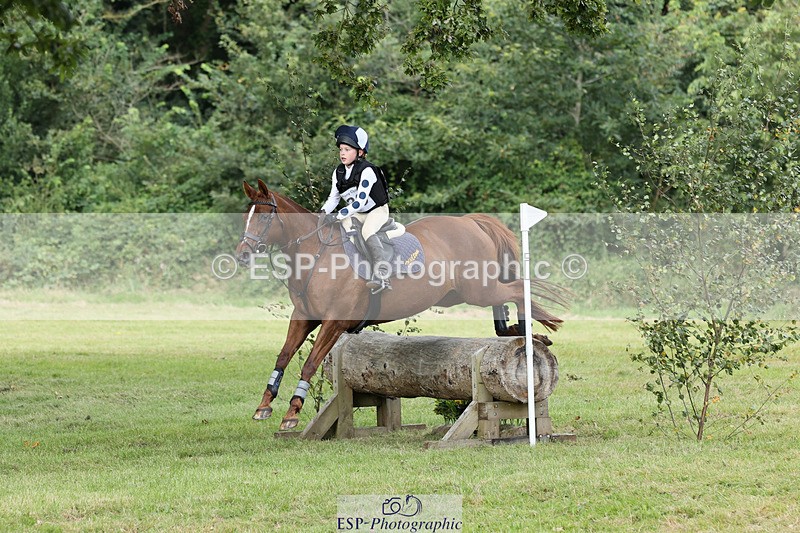 240825X-114453-32315 - 70cm XC 11.00 to 12.00