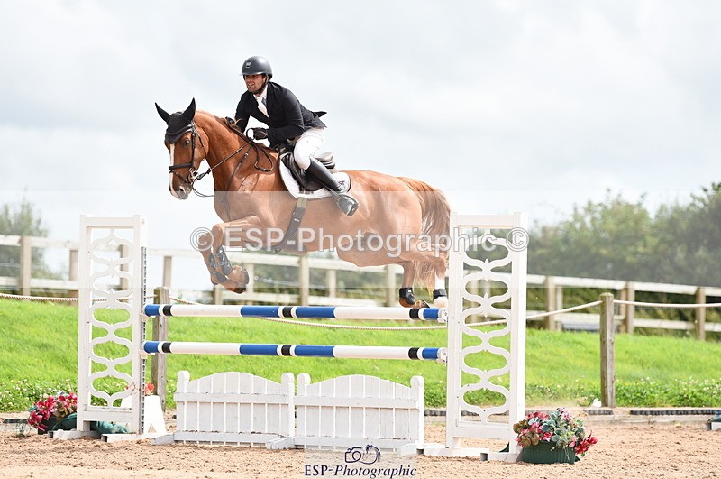 230813A-135640-13312 - Cls 49 Chard Eq 5yr Old Championship