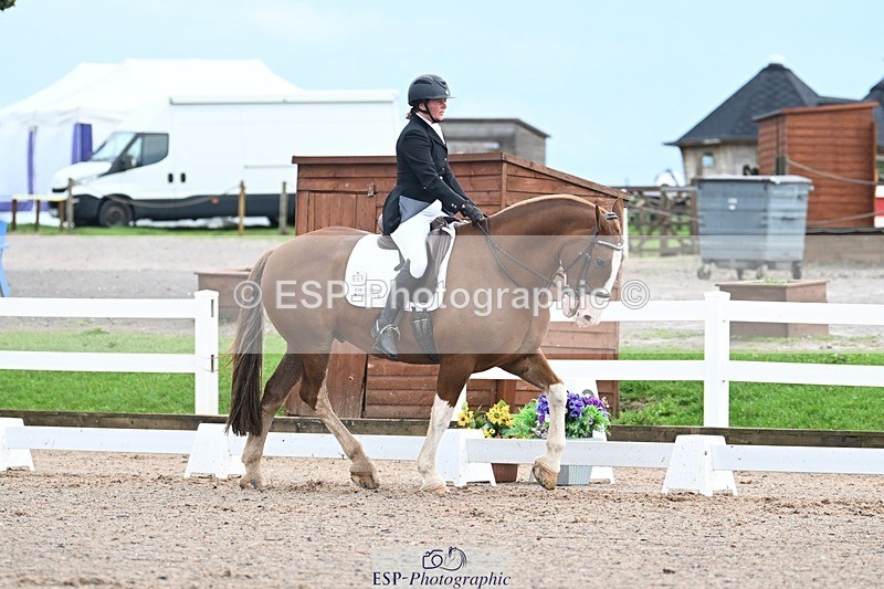 250907-110738-07126 - 069-Kirsty.ClackworthyStitch