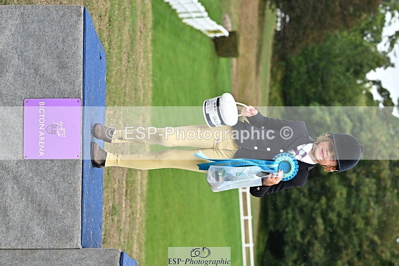 260828A-141440-21239 - Dressage Presentations