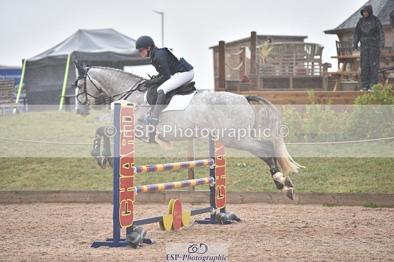 250830-103256-00228 - B-055-Grace.Gillard