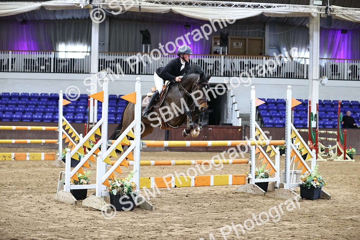 SBM_001572 - Class 4 - Senior Newcomers - 1.10m Open