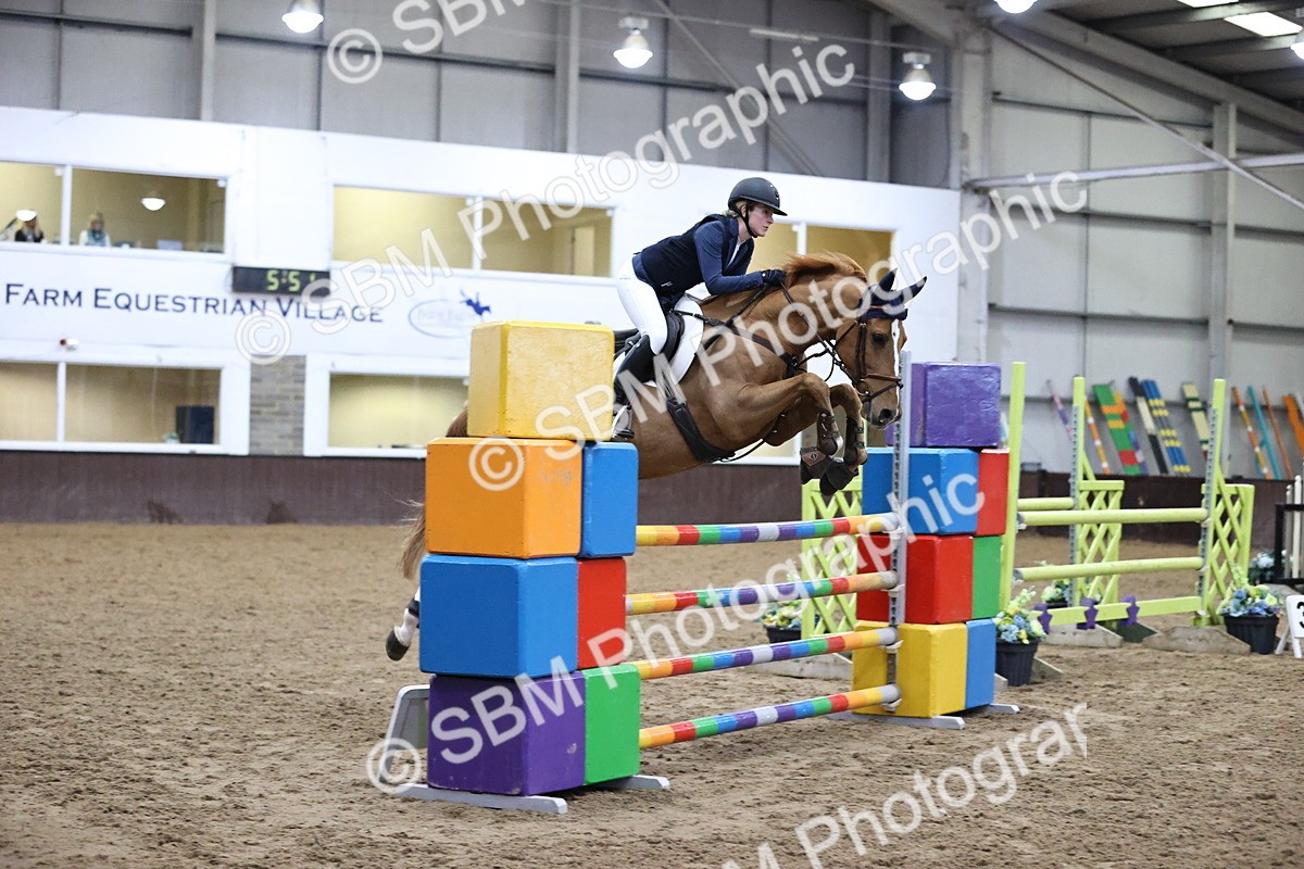 SBM_001946 - Class 4 - Senior Newcomers - 1.10m Open