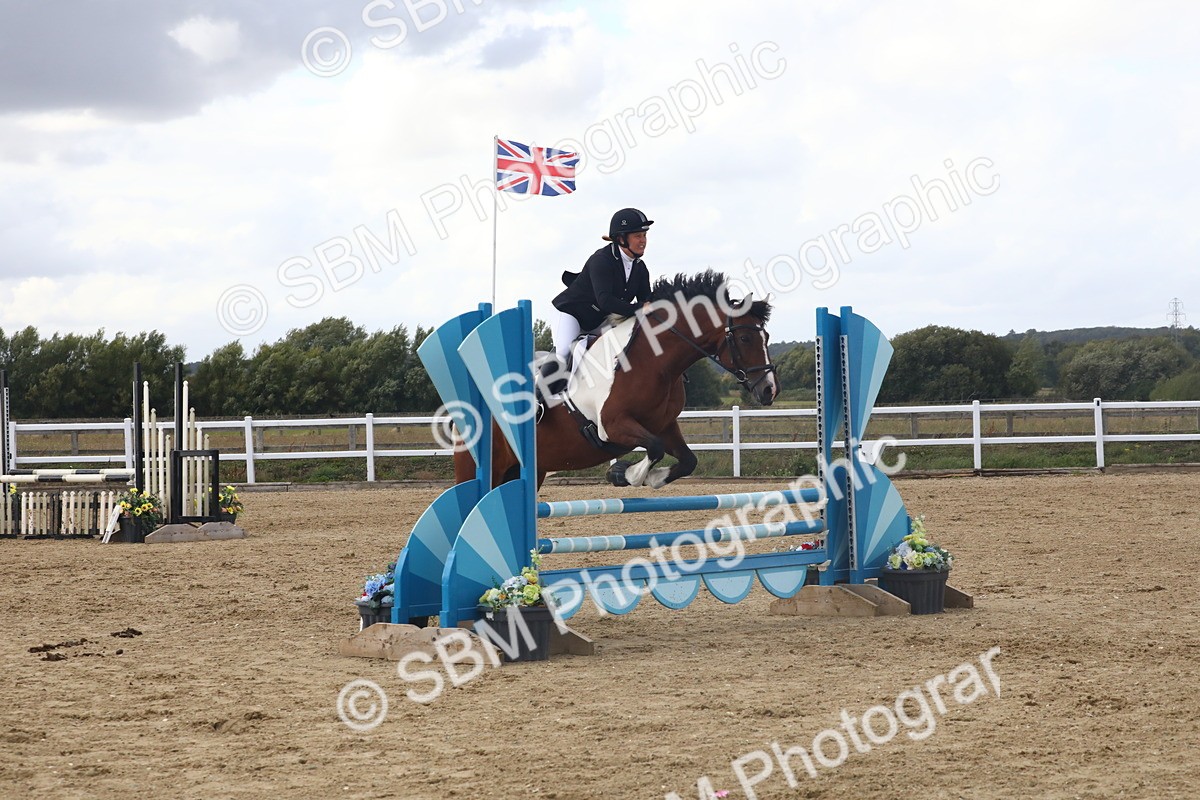 SBM_007910 - Class 10 - 80cm Champs