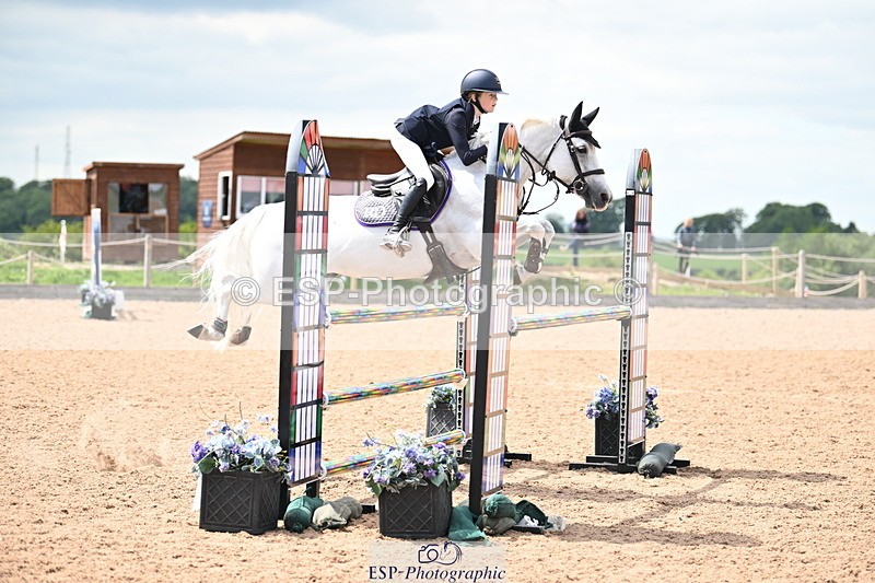240630A-145127-14479 - Cls 25 HOYS 138cm Jump Off and Presentations