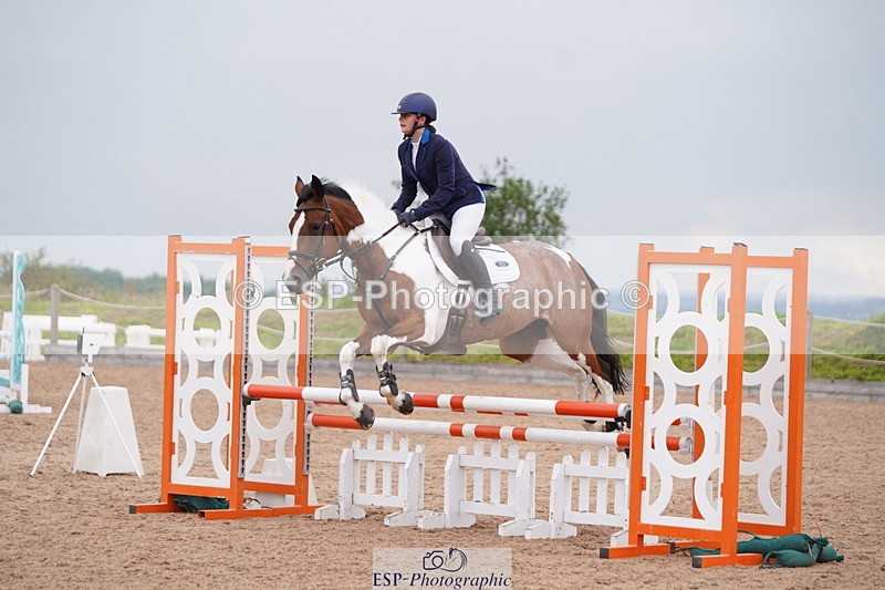 240713A-170306-01354 - Cls 22 AB & 23 90cm